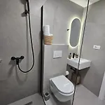 Lendas & Gasthuis Baška Voda