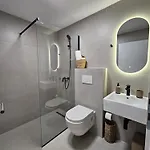 Lendas & 3* Baška Voda