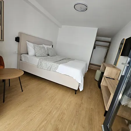Lendas & 3* Baska Voda