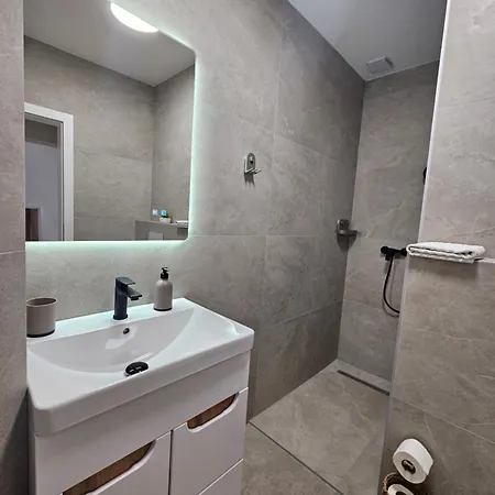 Lendas & 3* Baska Voda