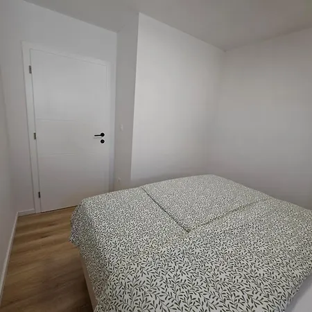 Gostinjska kuća Lendas & 3*