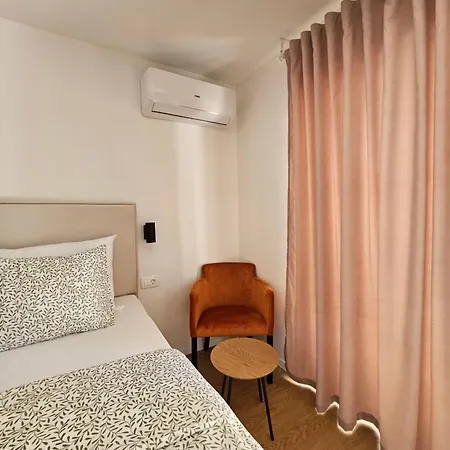 Lendas & Baška Voda