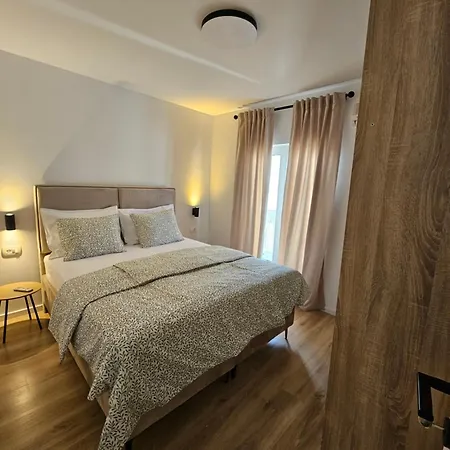 Lendas & 4* Baška Voda