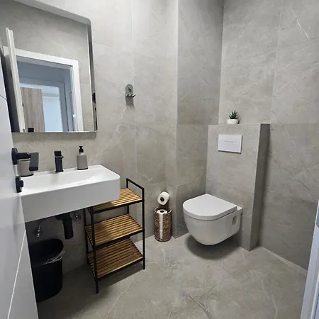 Lendas & Baška Voda