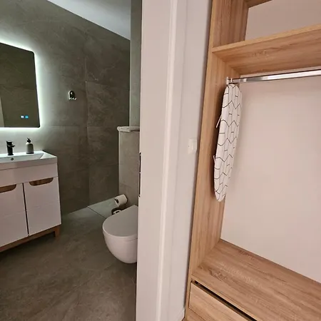 Pensjonat Lendas & Baška Voda