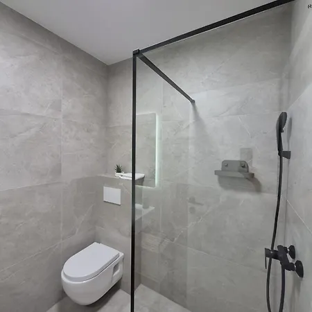 Lendas & Baška Voda