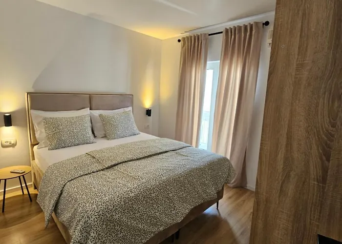 Lendas & 3* Baška Voda