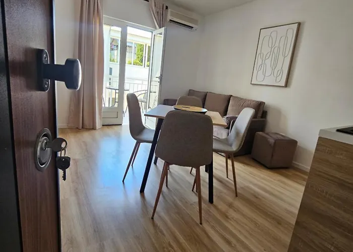 Pensionat Lendas & Baška Voda