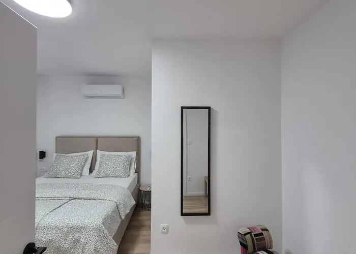 Lendas & Baška Voda